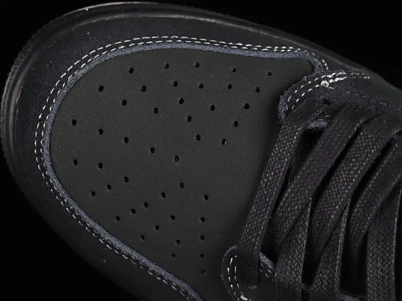 All Categories Air Jordan Jordan Series Basketball Shoes Air Jordan 1 Low Z Version Travis Scott x Air Jordan 1 Low OG "Triple Black" AJ1 Joe 1 Black Warrior Overhook DM7866-001